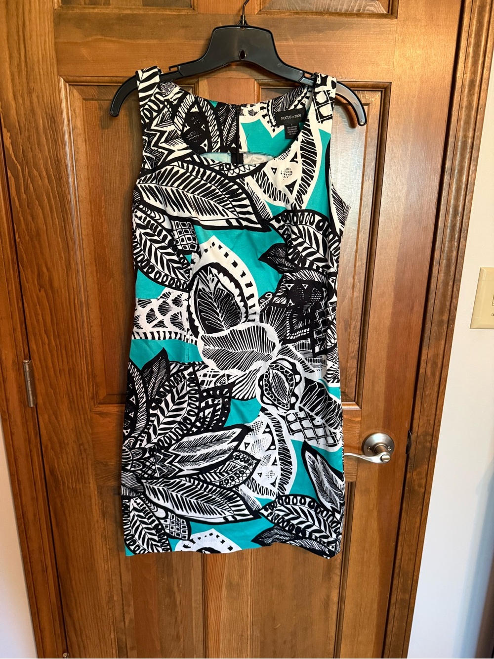Focus 2000 Black White and Teal Floral Sleeveless Dress